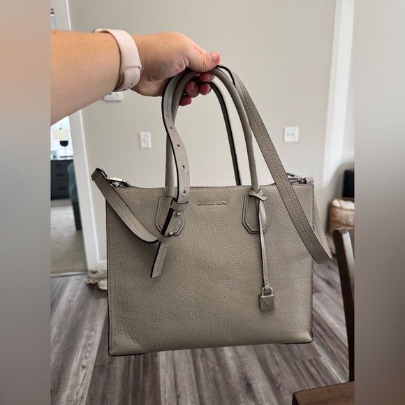 Michael Kors gray Mercer tote - Picture 2 of 6